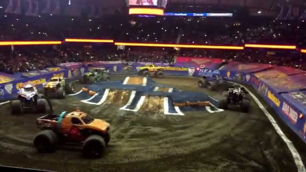 Monster Jam Allstate Arena 2015 YouTube
